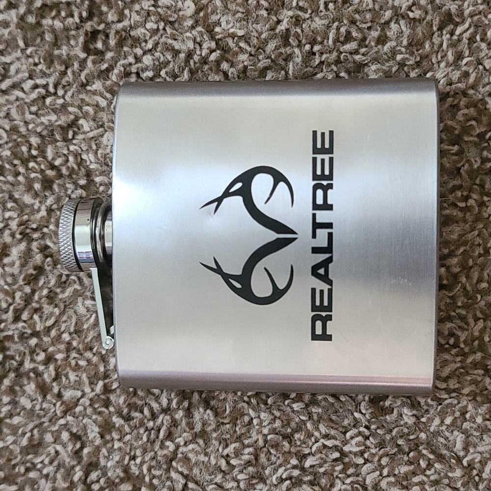 REALTREE Flask 6oz